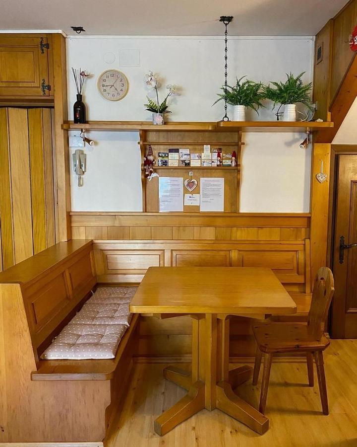 Casa Vacanze Miramonti - Appartamento Con Balcone Con Vista Sulle Dolomiti Борка-ди-Кадоре Экстерьер фото